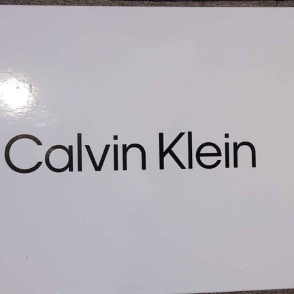 CALVIN KLEIN CROSSBODY AND WALLET SET
